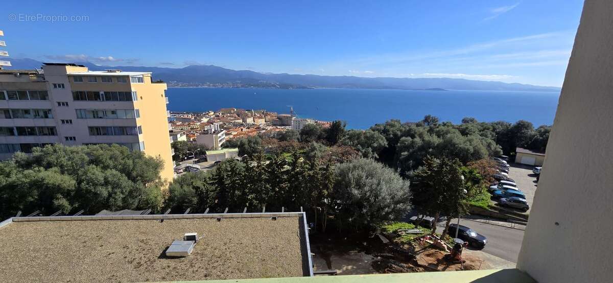 Appartement à AJACCIO