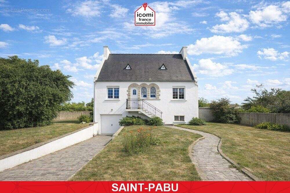 Maison à SAINT-PABU