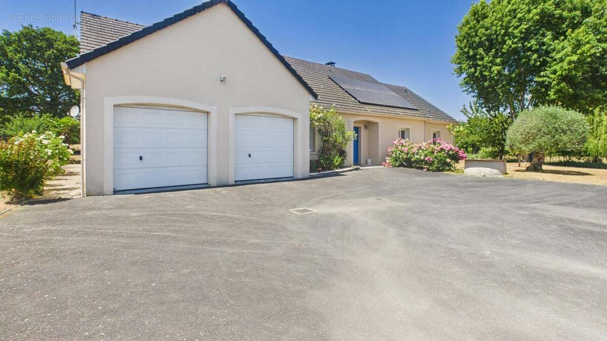 Maison 180 m² à Le Poinconnet  - photo 4