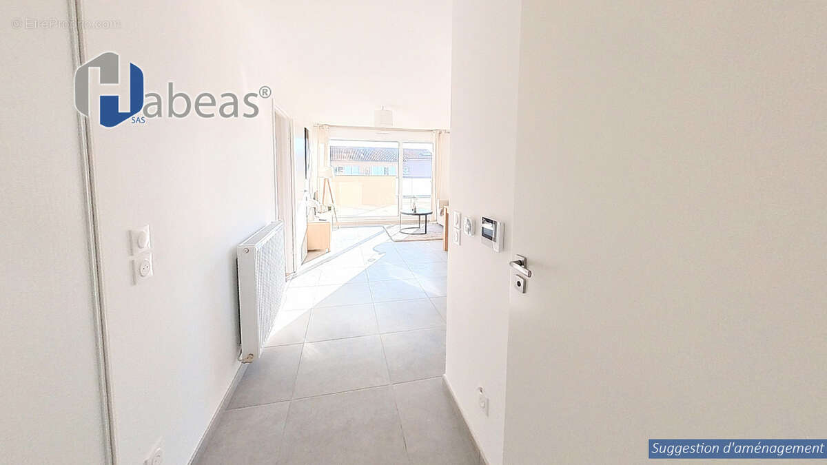 Appartement à CRAPONNE