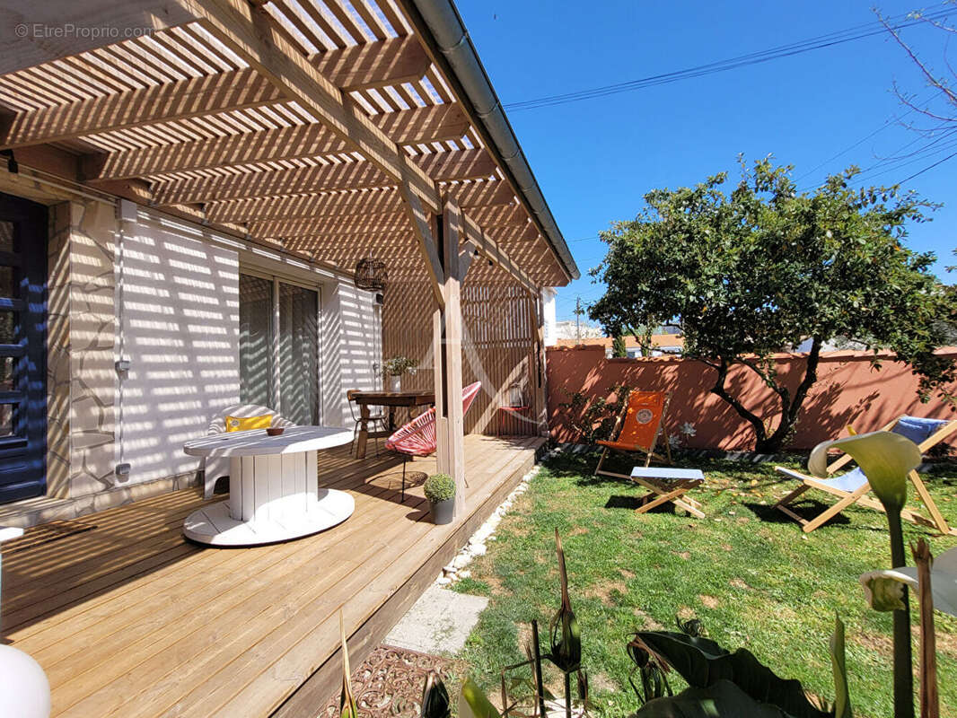 Maison à LA ROCHELLE