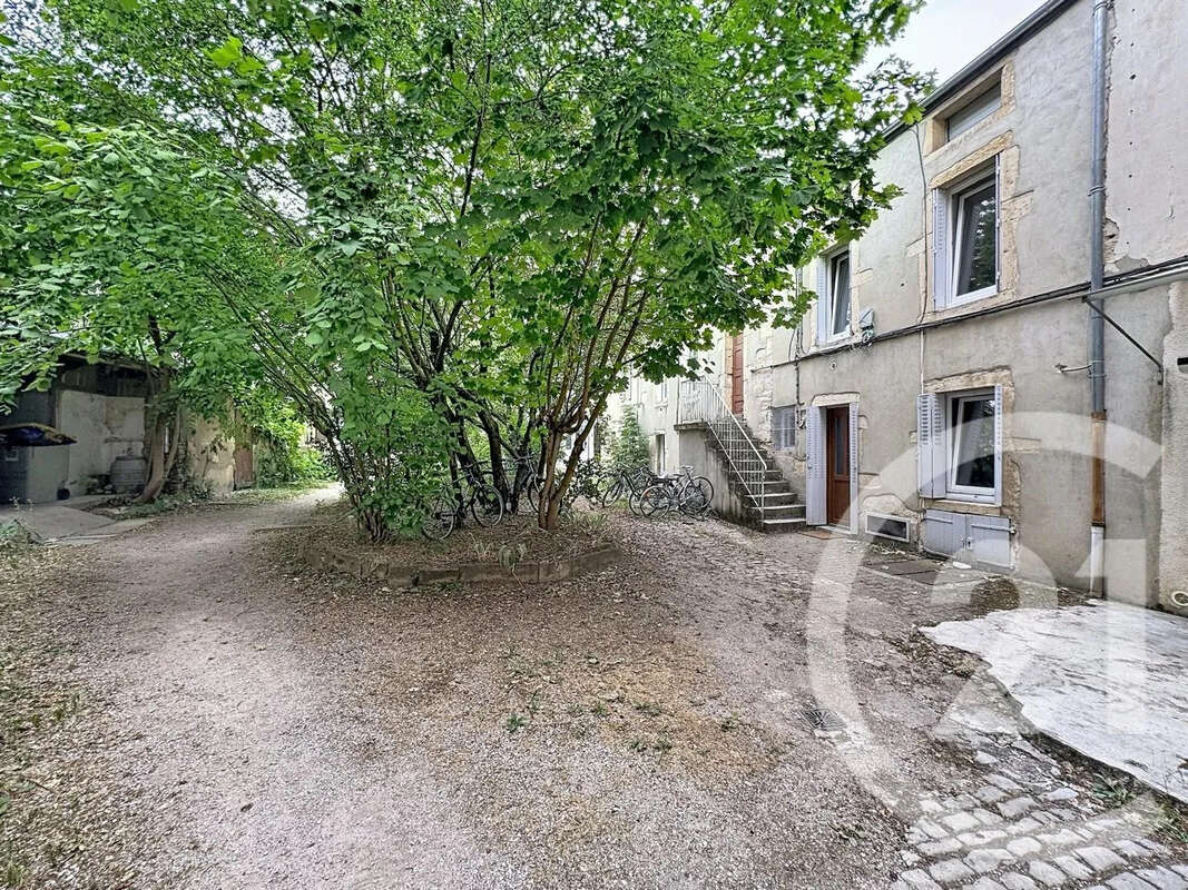 Appartement 31 m² à Dijon  - photo 10