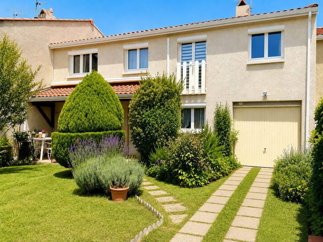 Maison à COLOMIERS