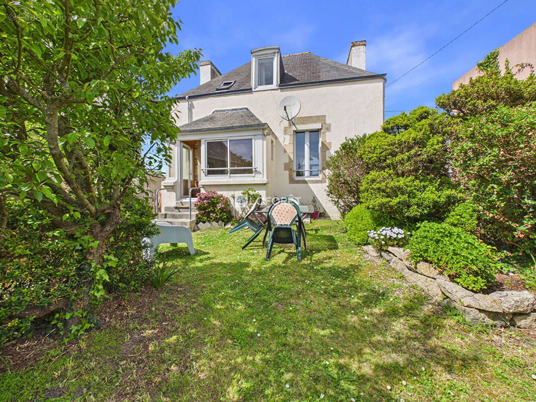 Maison à PENMARCH