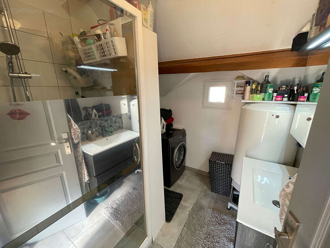 Appartement à AUNEAU