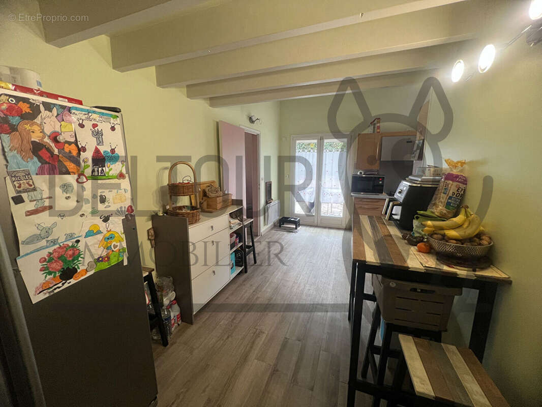 Maison à VILLENEUVE-SUR-BELLOT