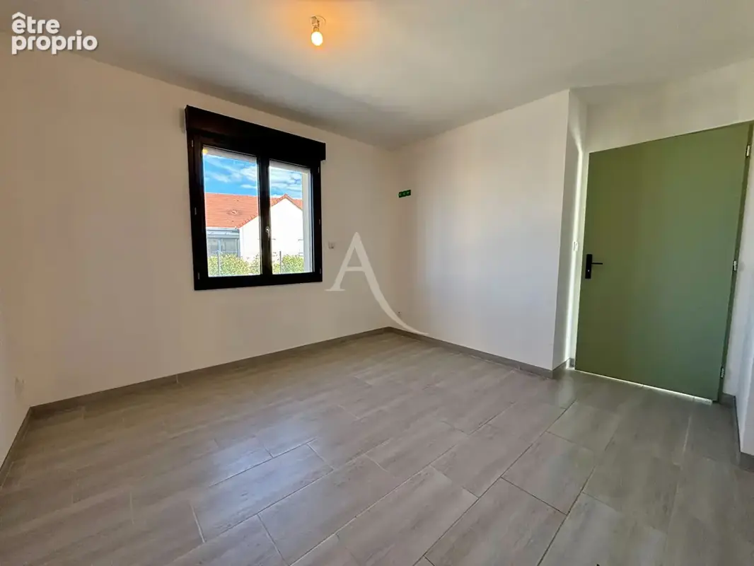 Maison récente aux prestations de qualité - photo 8