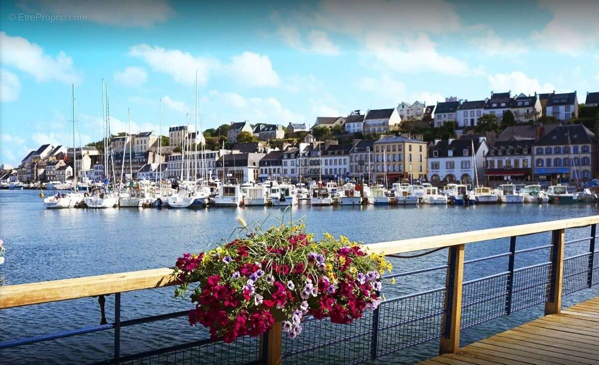 Appartement à AUDIERNE