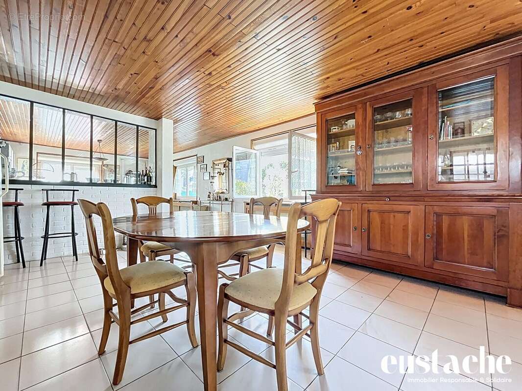 Maison à BOIS-COLOMBES