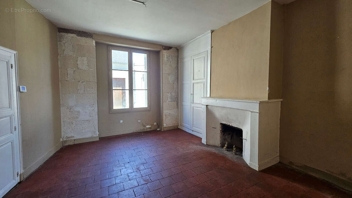 Maison à CHATEAU-LA-VALLIERE