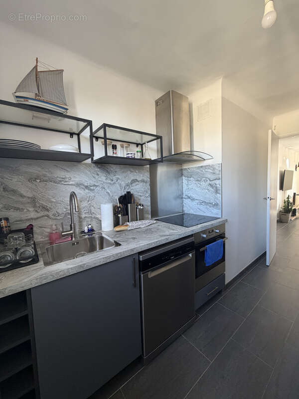 Appartement à MARSEILLE-11E