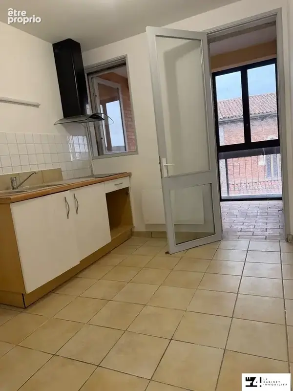 Appartement 2 pièces 42 m² à vendre à Cazeres (31220) - photo 4