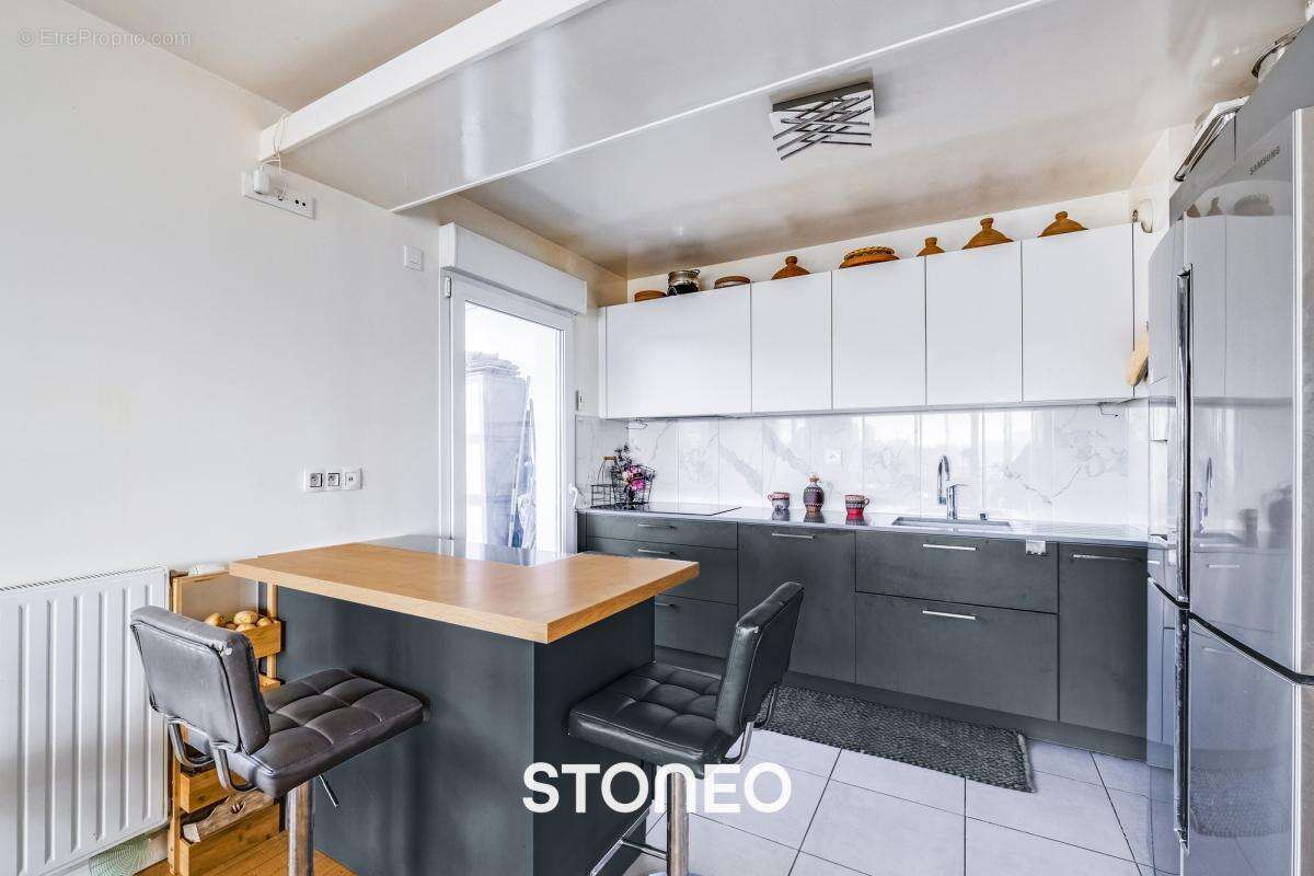 Appartement à CLICHY