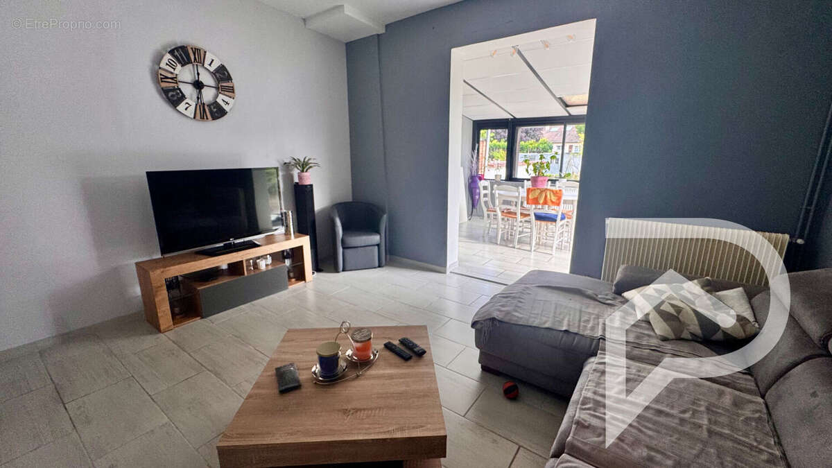 Maison à CREPY-EN-VALOIS