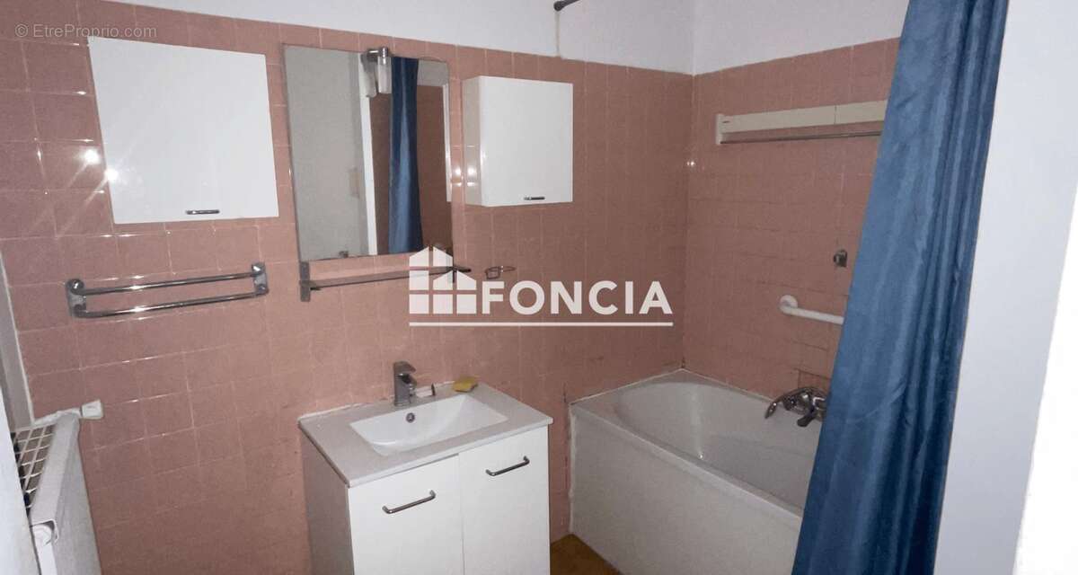 Appartement à MARSEILLE-15E