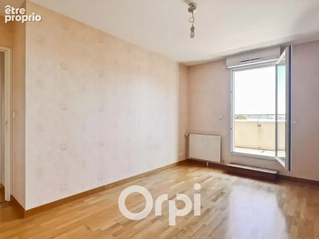 Appartement À Vendre - photo 7