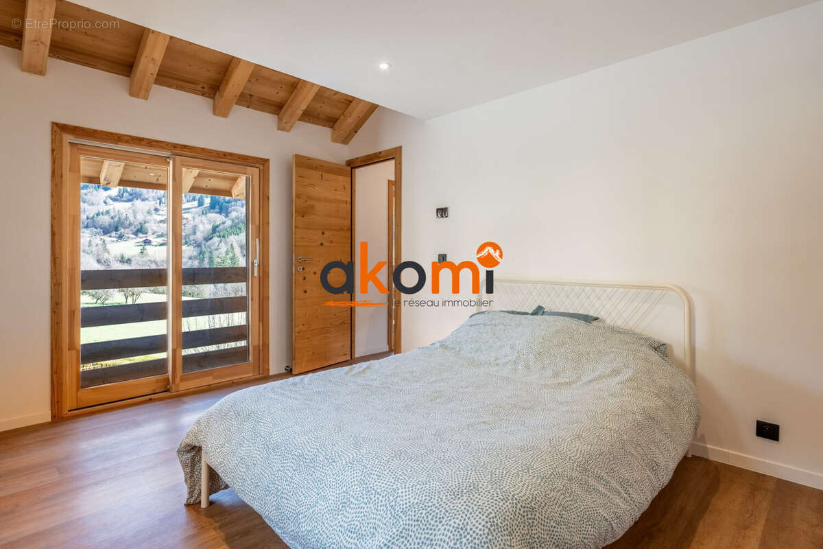 Appartement à LES VILLARDS-SUR-THONES
