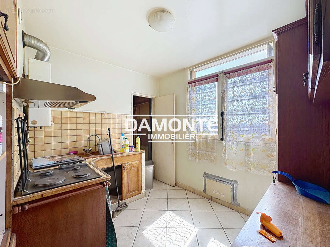 Appartement T4 - 85.17m2 - TROYES GARAGE BX - photo 10