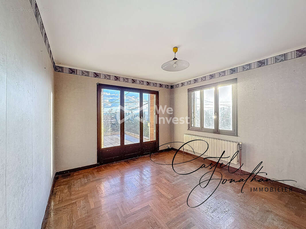 Maison à SAINT-CLAIR-DU-RHONE