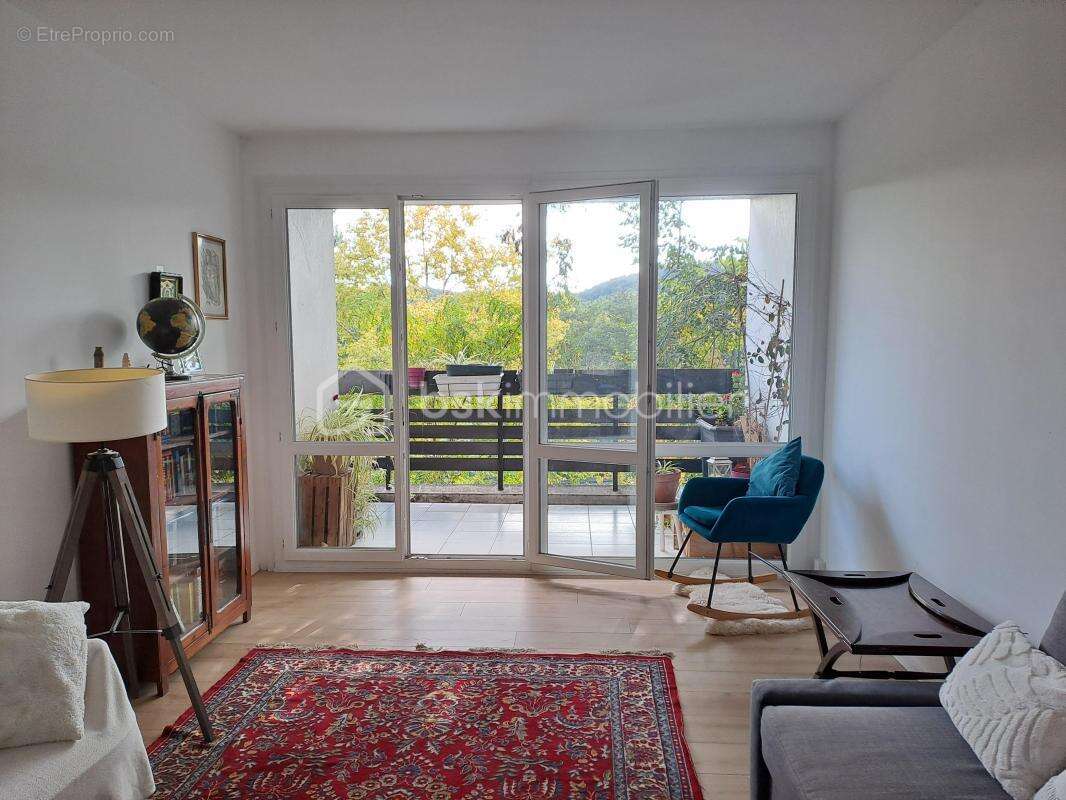 Appartement à GIF-SUR-YVETTE