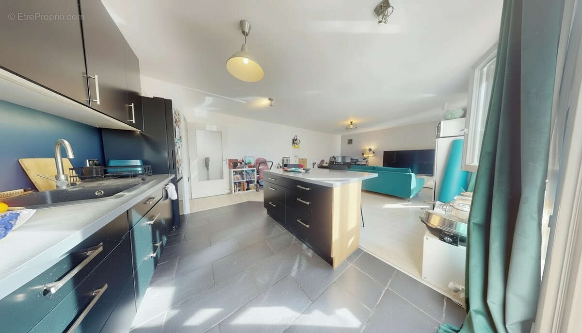 Appartement à HOUILLES