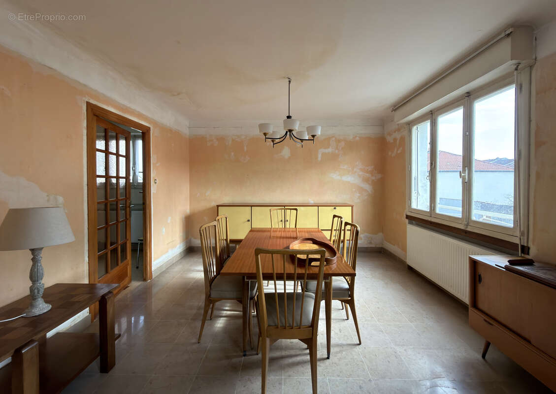 Maison à JARVILLE-LA-MALGRANGE