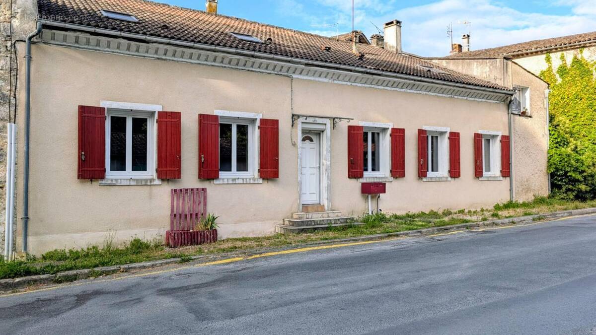 Maison à EYMET