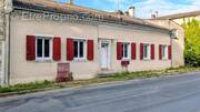 Maison à EYMET