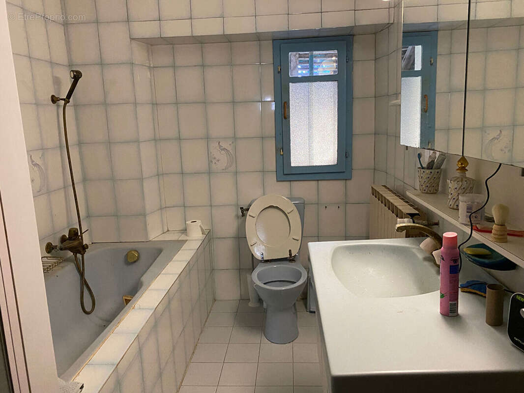 Maison à DIVONNE-LES-BAINS