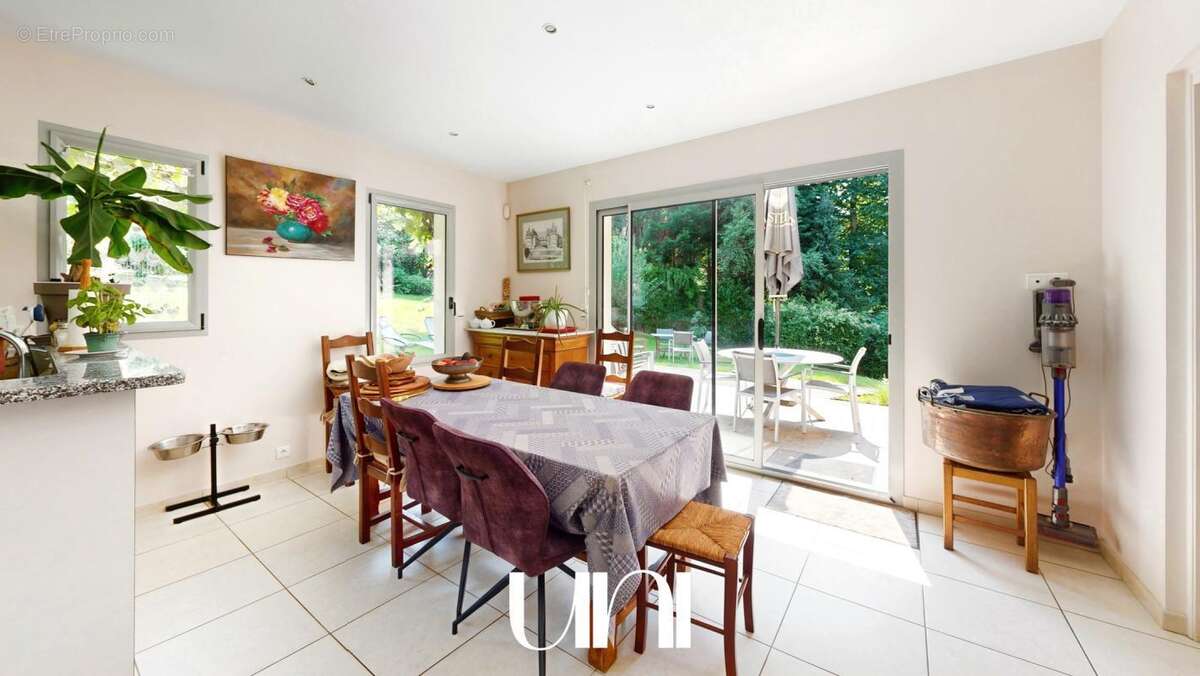 Maison à SAINT-GATIEN-DES-BOIS