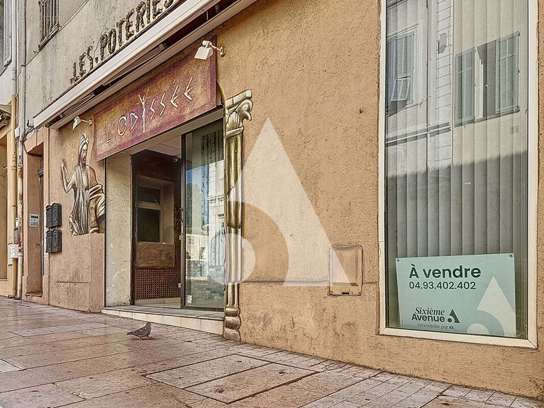 Commerce à VALLAURIS