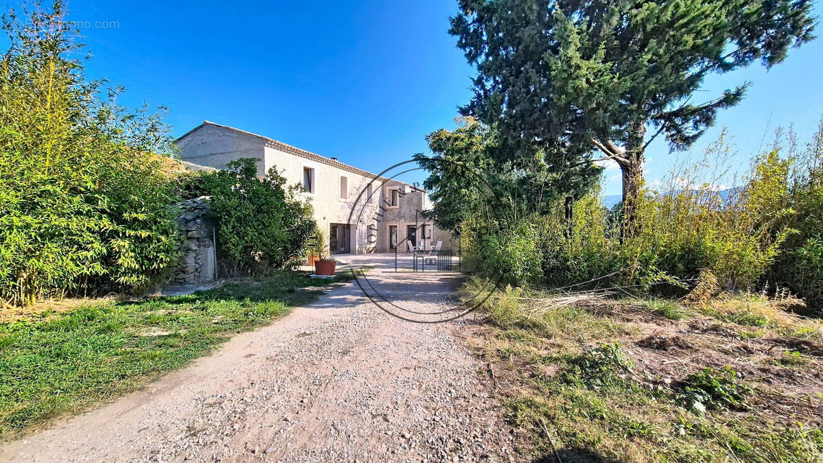 Maison à CHEVAL-BLANC