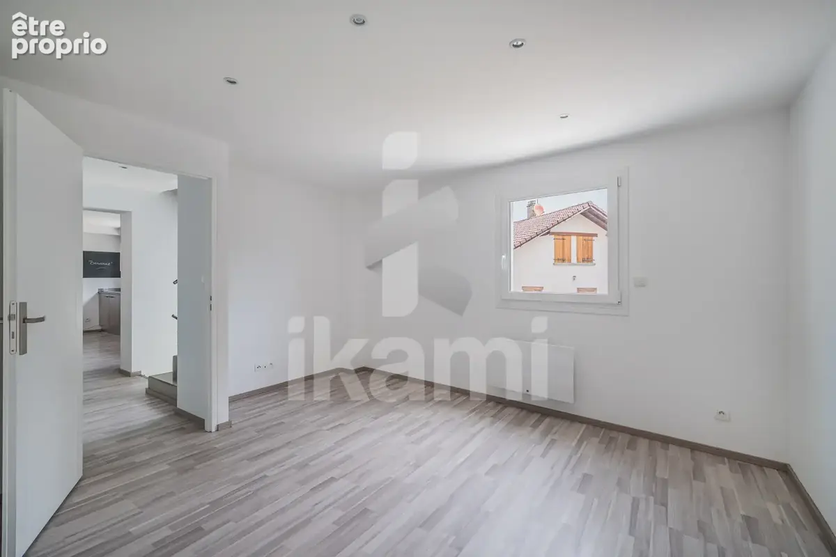 Maison 6 pièces - Coteau - COUBLEVIE - photo 6