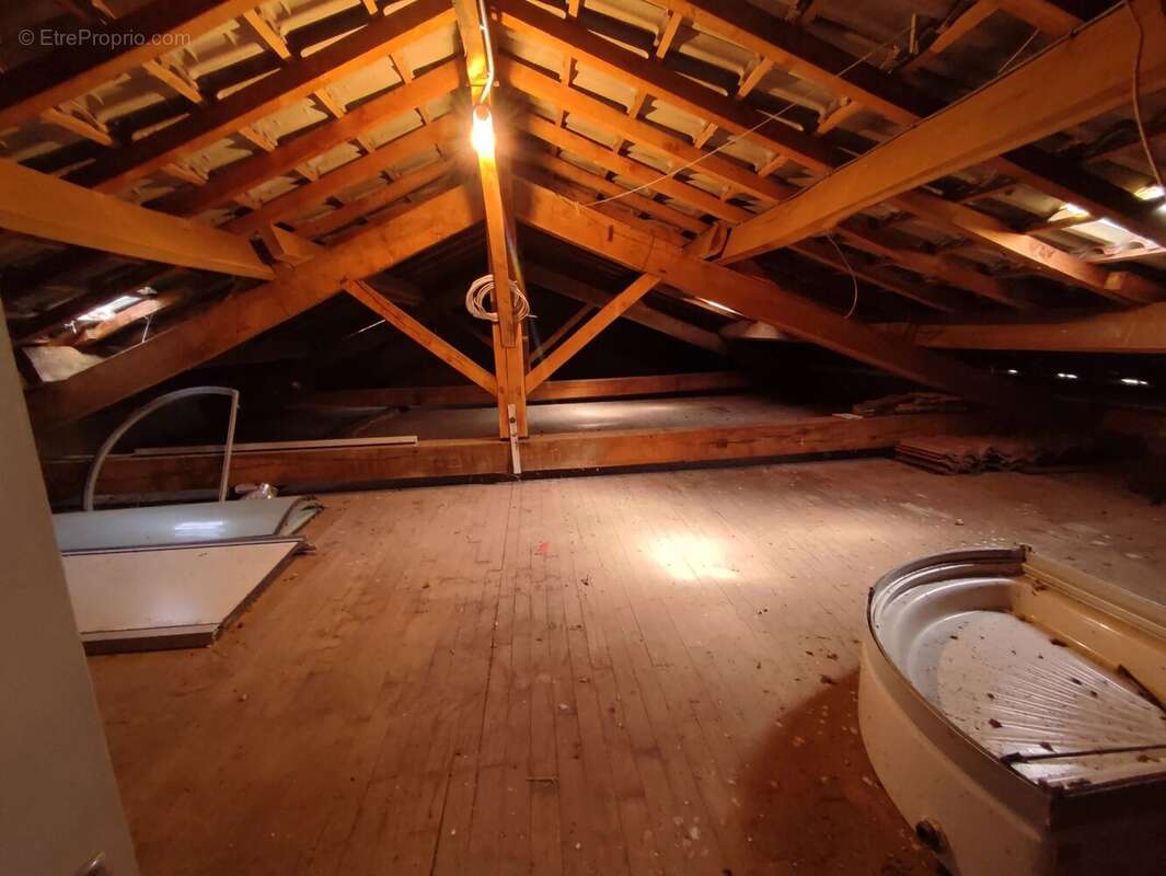 Maison à BUSSEROLLES