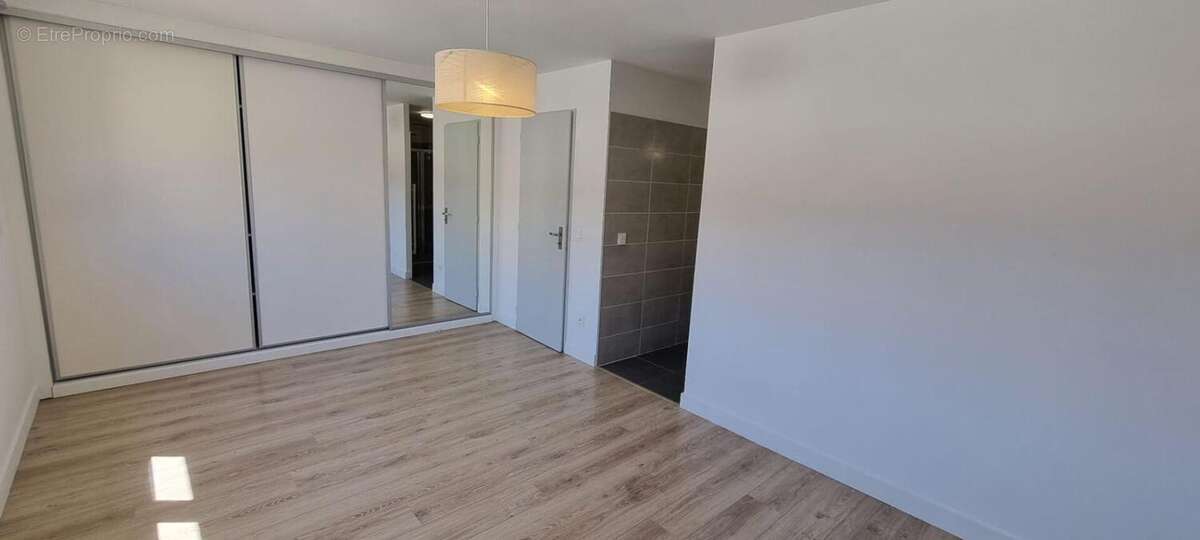 Maison à CUGES-LES-PINS