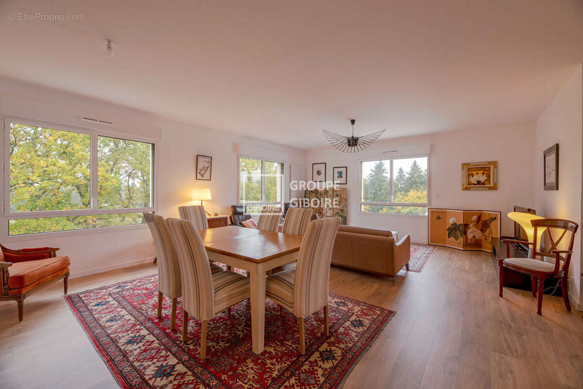 Appartement à CESSON-SEVIGNE