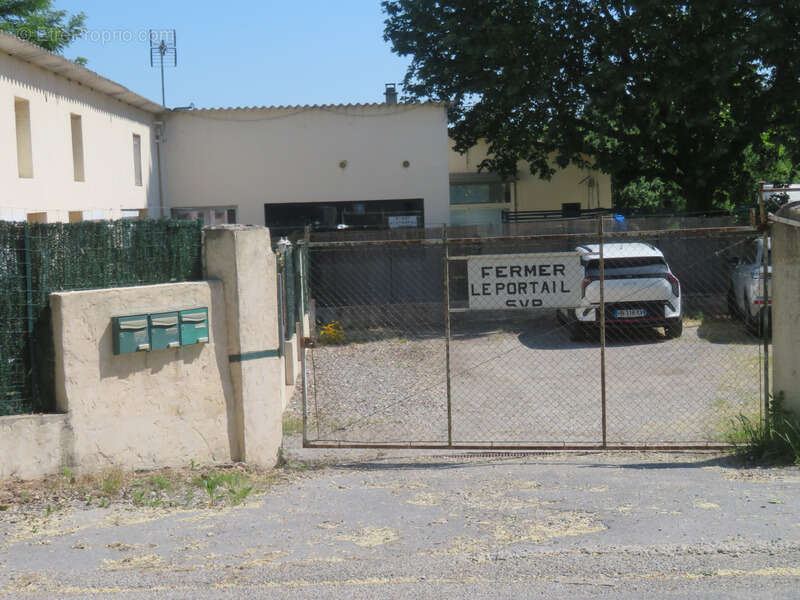 Appartement à LE CHAFFAUT-SAINT-JURSON