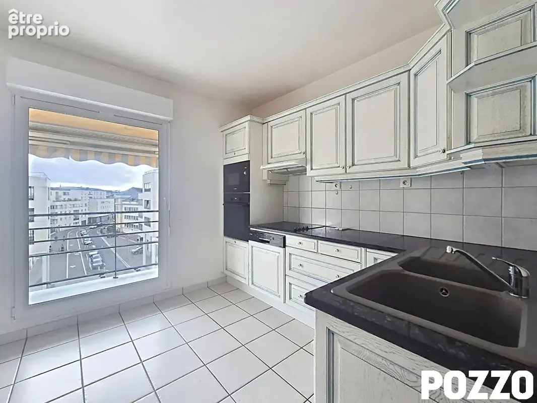 Appartement Caen 5 pièce(s) 95 m2 - BALCON - ASCENSEUR - 2 GARAGES - CAVE - photo 5