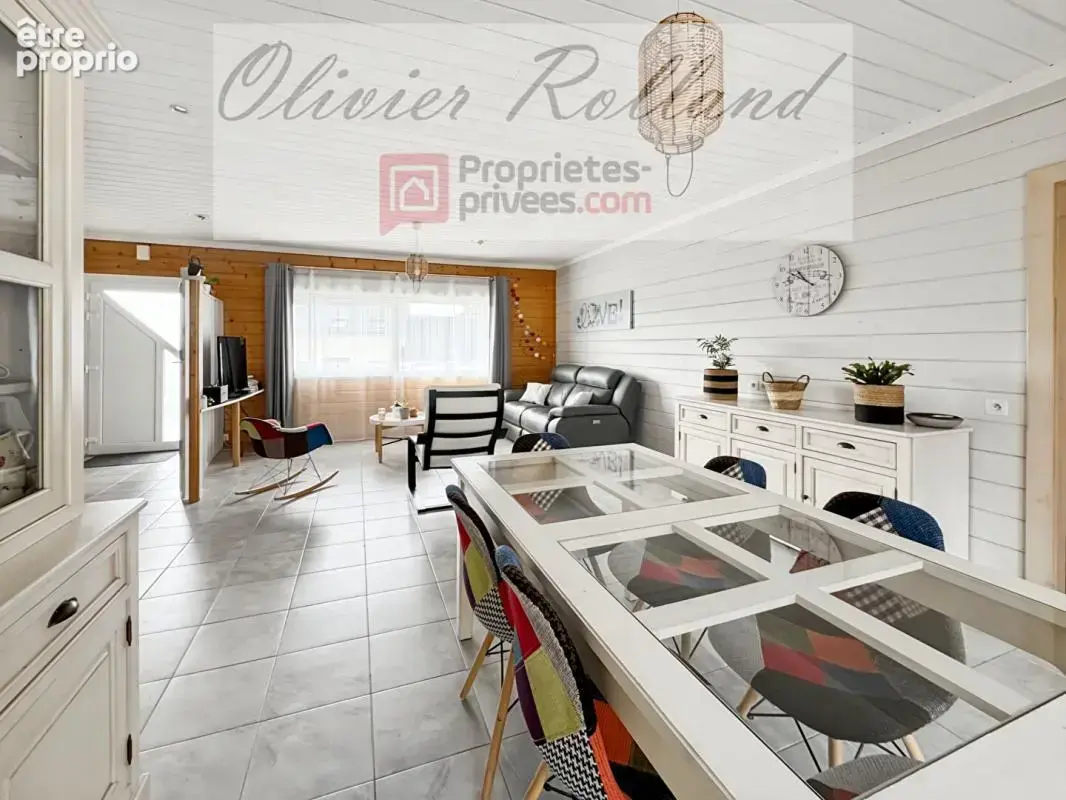 Chalet d'exception en bois massif (DPE B) - Plain-pied 135 m², 4 chambres, véranda & annexes sur 1 318 m² de terrain - photo 6