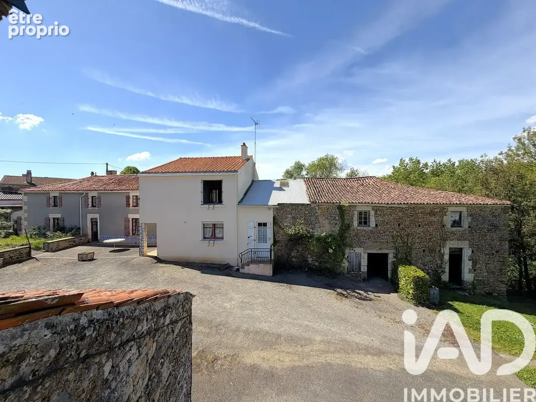 Photo 1 - Maison à L'HERMENAULT