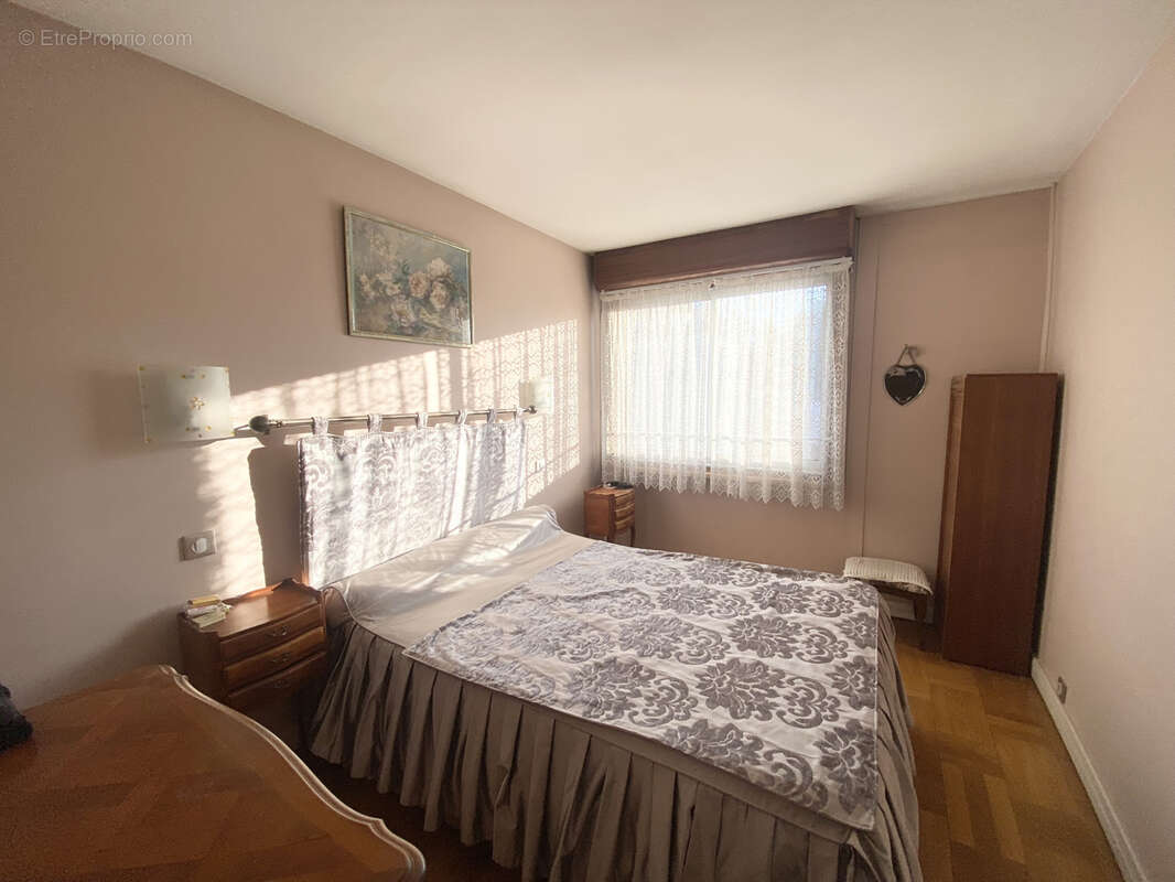 Appartement à LE RAINCY