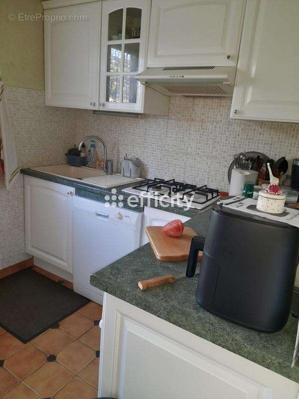 Maison à OZOIR-LA-FERRIERE