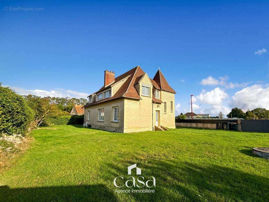 Maison à SOIGNOLLES