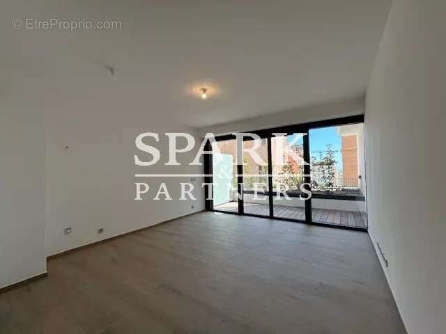 Appartement à BEAUSOLEIL