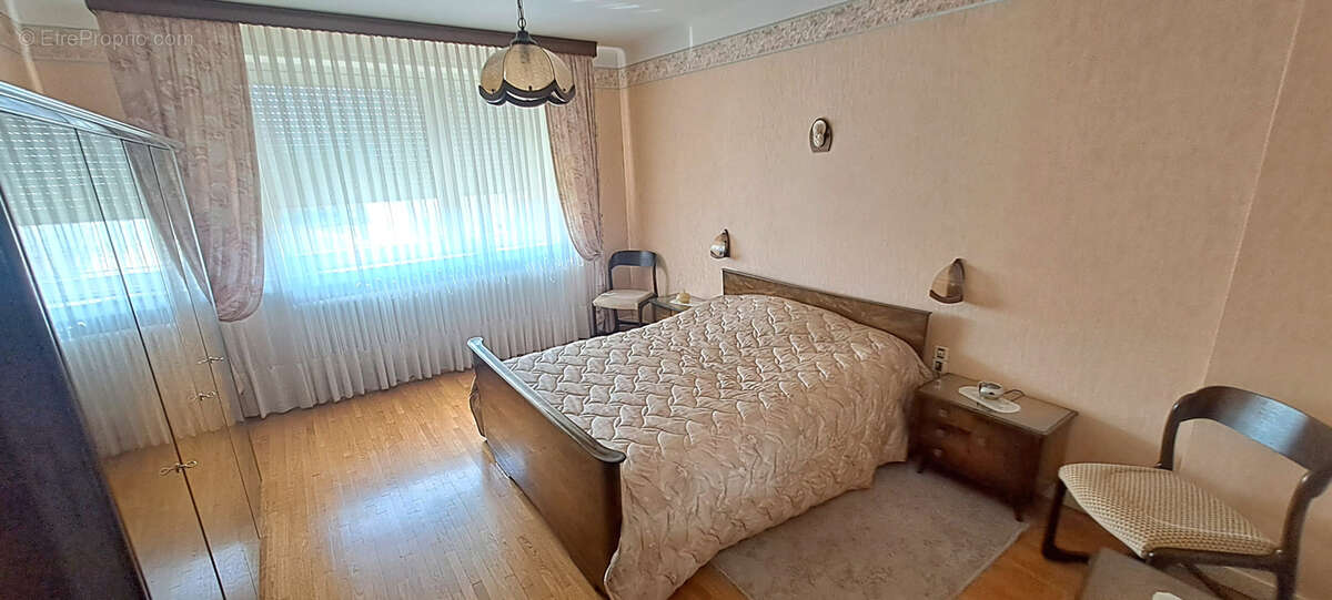 Maison à SAINTE-MARIE-AUX-CHENES