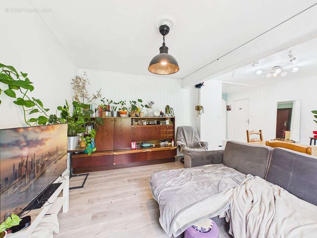 3/4 Pieces 74m² - photo 5