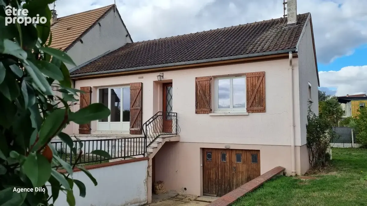 Pavillon sur sous-sol proche commerces - photo 1