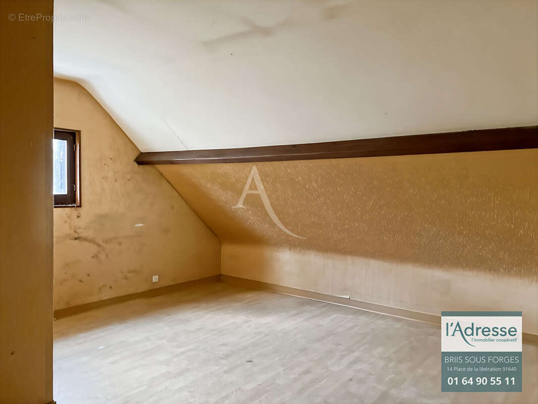 Maison à VAUGRIGNEUSE