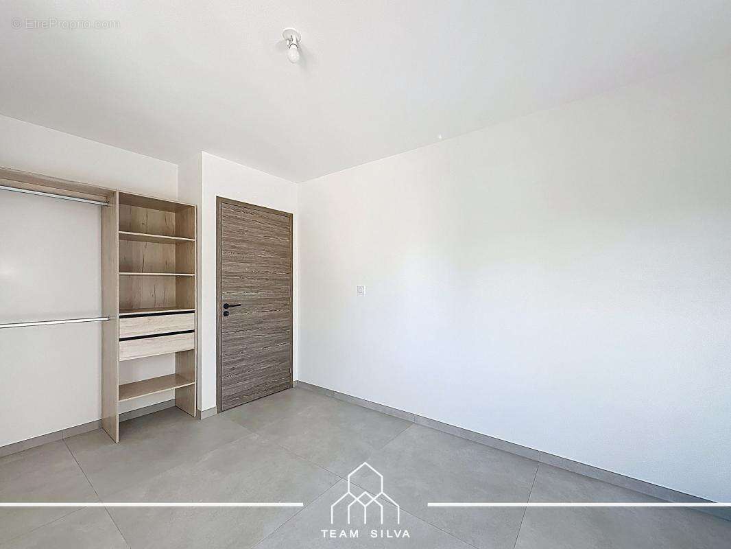 Maison à SAINT-ROMAIN-EN-GAL