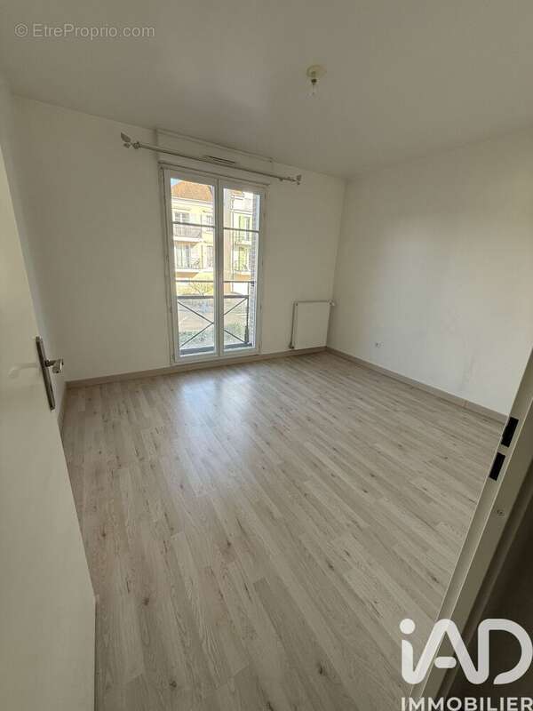 Photo 6 - Appartement à OZOIR-LA-FERRIERE